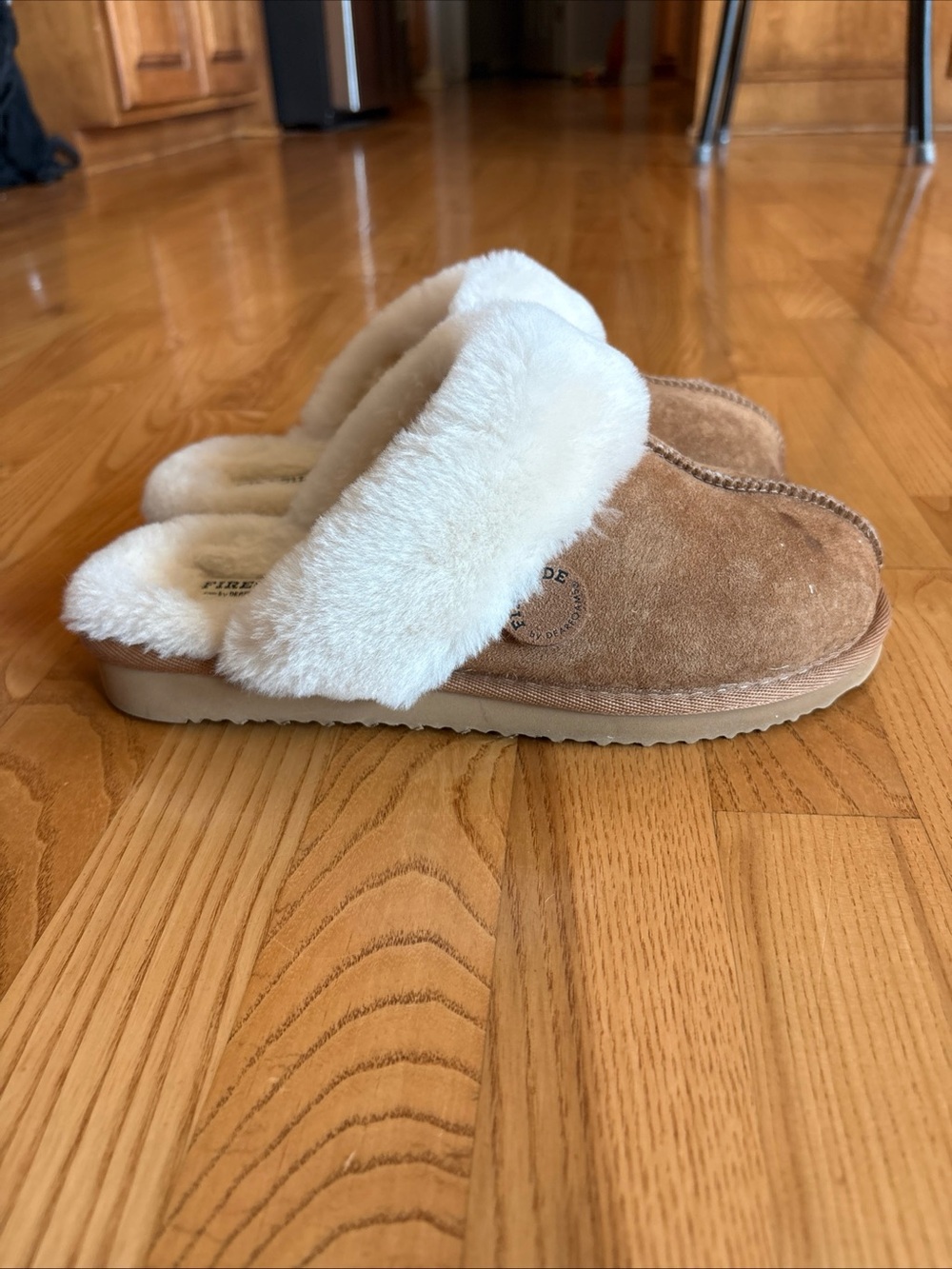 Fireside by Dearfoams Women's Sydney Genuine Shearling Scuff Slippers Chestnut 8